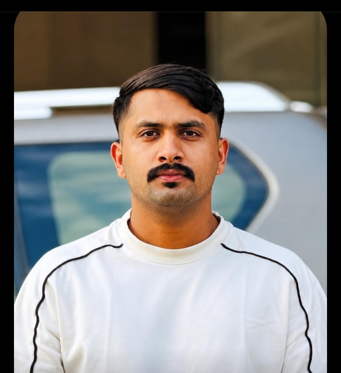 Anas - Represented the Palakkad District U-17 Football Team.